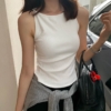 一字領修身坑條彈力吊帶一體固定杯背心