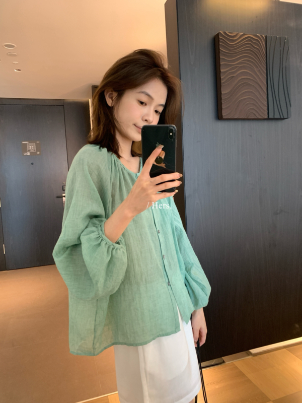 秋上新！現貨+預購 超美色系可選透氣舒服日系小衫