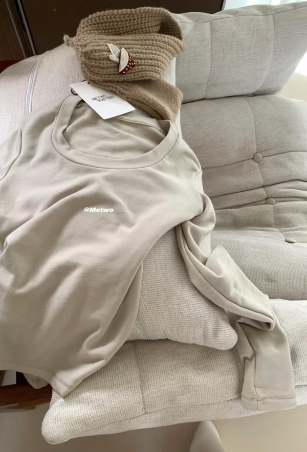 現貨 火爐瘦瘦Tee（多色囤）簡約日常百搭加厚抓絨U領打底衫