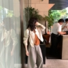 簡約日常通勤幹練小調性短外套