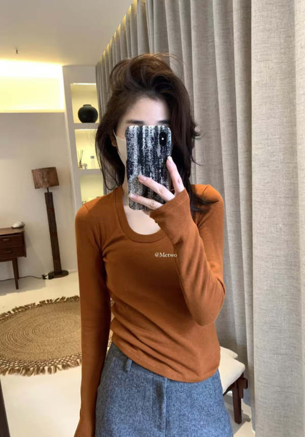 現貨 火爐瘦瘦Tee（多色囤）簡約日常百搭加厚抓絨U領打底衫