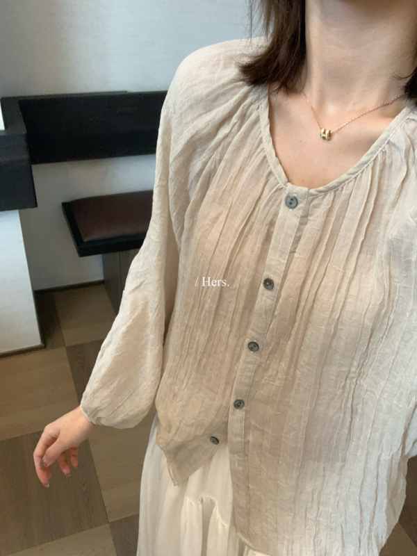 秋上新！現貨+預購 超美色系可選透氣舒服日系小衫