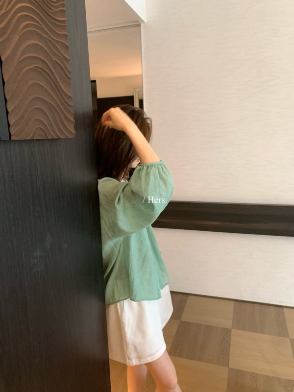 秋上新！現貨+預購 超美色系可選透氣舒服日系小衫